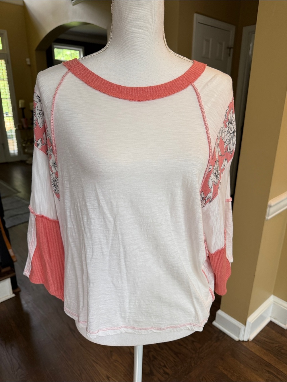 C’isa White & Orangeish-Light Coral & Black Top.  Size -L